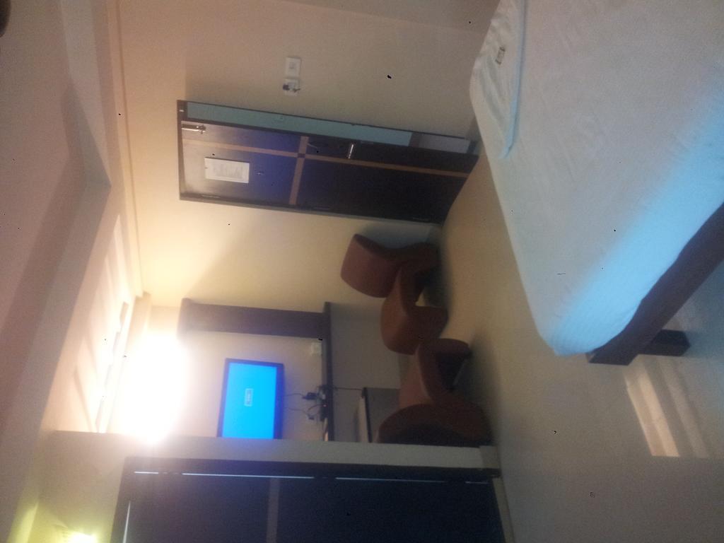 Hotel Srm Grands Chennai Room photo